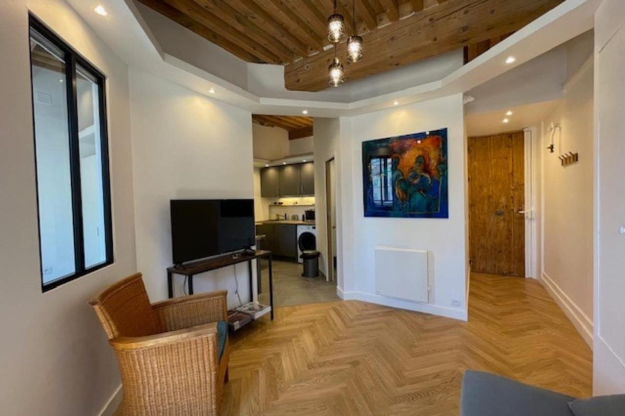 Le Petit St Pierre Charmant 2 Pers Valmy Лион Екстериор снимка